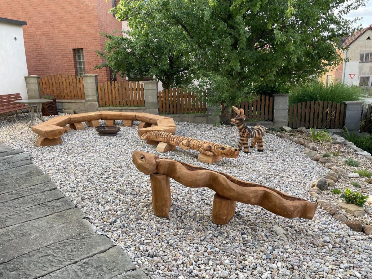 Penzion Slunecnice Dvůr Králové nad Labem Eksteriør bilde