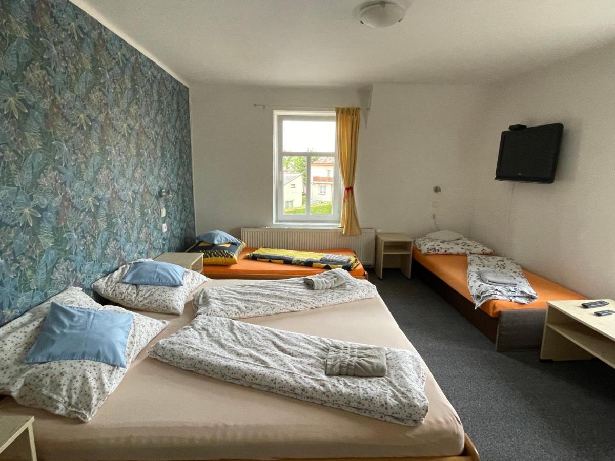 Penzion Slunecnice Dvůr Králové nad Labem Eksteriør bilde